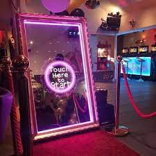 To create the biggest impact at your next event, call and schedule your photo booth rental in atlanta today! The 10 Best Photo Booth Rentals In Gurnee Il With Free Estimates
