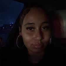 I need a nail tech 🥰💛 Chicago south preferably 🫶🏾 !!! tired of going in  shops 💛