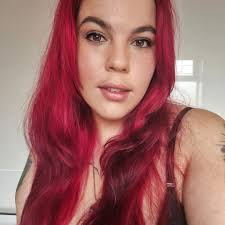 Uncover Romance and Suspense in Baycliff Valley with H K Brown's "Digging  Deep"