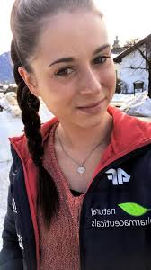Polska biathlonistka kamila żuk zwyciężyła w kobiecym biegu pościgowym rozgrywanym na mistrzostwach europy w dusznikach zdroju! Kamila Zuk Czas Wracac Do Domu Tylko Kilka Dni Facebook