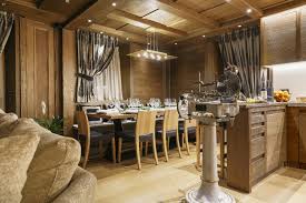 After booking, all of the property's details, including telephone and case vacanze in montagna also includes a barbecue. Una Casa In Montagna Ristrutturata Tra Stile Tradizionale E Tocchi Di Moderno Ville Casali