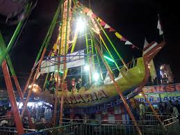 Papua selalu menyimpan cerita, dari keindahan alam, keunikan budaya, kelezatan makanan, hingga. Serunya Kerlap Kerlip Permainan Di Pasar Malam Nostalgia Ah Jatik Com