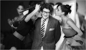 Venez découvrir les parfums, le maquillage et le soin ysl. Yves Saint Laurent Fashion Icon Dies At 71 The New York Times