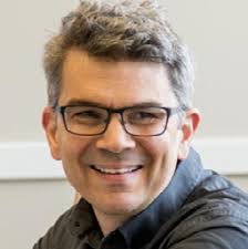 Krystal Thompkins's Instagram, Twitter & Facebook