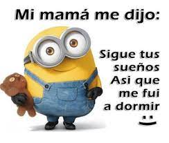 Sabía que estaba huyendo de algo pero no tenía idea de qué era o de donde se encontraba. Mi Mama Me Dijo Sigue Tus Suenos Asi Que Me Fui A Dormir Mama Meme On Me Me