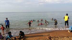 Le thu houselethuhouse is located at pengkalan balak, melaka. D Pantai Homestay Kuala Sg Baru Privatzimmer Alor Gajah