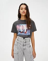Kadin Tisort Modelleri 2019 Sonbahar Kis Pull Bear Kadin Tisort Tisort Modelleri Kadin
