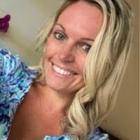 Leah Mcfarland's Instagram, Twitter & Facebook