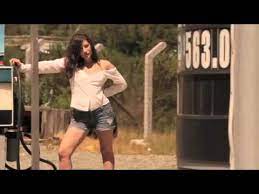 Two sisters (siboney lo and carolina escobar) and their mentally retarded brother (josé hernandez) flee the murderous father who raised them in the remote mountains of chile, and fight for their lives against their psychotic, drug dealing uncle (serge francois), who's determined to recover his stolen. Wn Siboney Lo