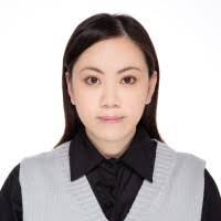 Doris Yeung's Instagram, Twitter & Facebook