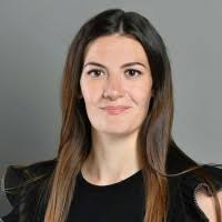 2700+ "Lauren" profiles