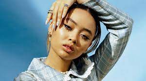 T·h·e griff is located on steelwood road just south of the intersection of kinnear and kenny. Brit Awards 2021 Pop Singer Griff Wins Rising Star Prize Bbc News