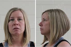 Kasey Ledbetter's Instagram, Twitter & Facebook