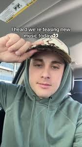 Gary Fann's Instagram, Twitter & Facebook