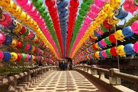 Pengalaman dan kenangan yang akan anda dapatkan di korea tidak akan pernah anda lupakan sebab pengalaman saat berada di lokasi wisata tersebut tidak akan pernah anda temukan di tempat lain. 10 Tempat Wisata Korea Selatan Ini Cocok Banget Buat Kamu Yang Suka Foto Foto