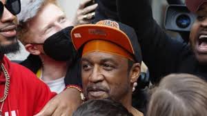 Building the Amazon Labor Union: An interview with co-founder Jordan  Flowers