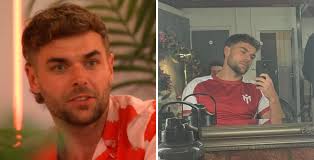 All the Regency era dating rules Penelope and Colin broke in Bridgerton