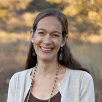 Jennifer Downs's Instagram, Twitter & Facebook