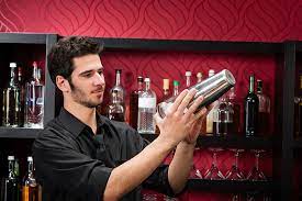 How To Become A Bartender The Complete Guide Sonicjobs