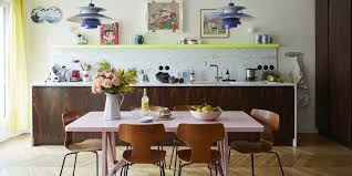 Fixer des niches et étagères en hauteur pour ranger la vaisselle et ustensiles de tous les jours. 30 Idees Deco Pour Reveiller Sa Cuisine Marie Claire