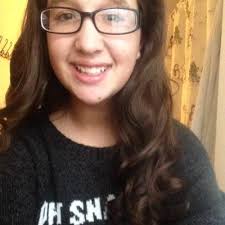 Hannah Lesser (@hannahlovesmlea)