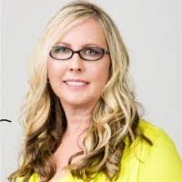 April Beaman's Instagram, Twitter & Facebook