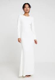 Brautschuhe 2017 alle trends von klassisch bis crazy. 13 Unkonventionelle Hochzeitsoutfits Fur Aussergewohnliche Braute Wienerin