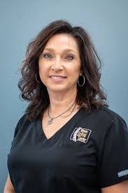 Dawn Belk's Instagram, Twitter & Facebook