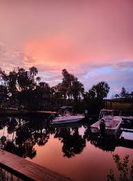 Beautiful sunset 🌅 Not often seen.