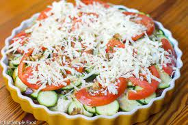 This Is A Healthy And Delicious Baked Casserole Recipe To Make When Zucchinis And Tomatoes Are Fresh And Abund Veggie Recipes Recipes Zucchini Tomato Casserole