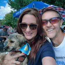 Has anyone had issues with Aldi blueberries tasting like pesticides or  chemicals lately? I've had the issue from two different locations this  month. I washed /soaked with vinegar and baking soda and