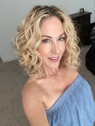 Debbie Hardacre's Instagram, Twitter & Facebook