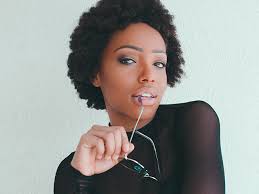 Can i find a protective style that will allow me to wear my hair out, grow longer and be healthy? Why 4c Hair Needs Its Own Set Of Curly Girl Rules
