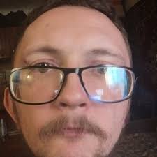 Vasil Ivanov (@curvaprohibita)