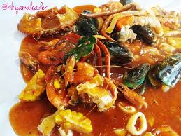 Seperti biasa, hari ini saya akan memberikan informasi mengenai resep dan video cara membuatnya : Mecah Piting Restoran Seafood Murah Dengan Sensasi Berbeda