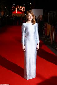 Emma Stone Joins Rachel Weisz At The Favourite Premiere In London Daily Mail Online