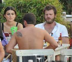 İdil fırat ve engin öztürk el ele görüntülendi! Kivanc Tatlitug Ve Idil Firat Tekrar Birarada