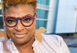 Celebrating and Centering Black Women in Ministry Through Digital Black  Religion, Innovation, and Entrepreneurship