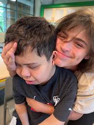 Eric Cavett (@Ecav81279)