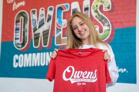 📣 Thinking about college? Come see everything Owens has to offer at  Explore Owens Day on Friday, April 17 from 9 a.m. to 4 p.m.! Tour our  campus, get hands-on in our