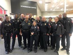 Fort Bend Isd Police Department Participates In Heroes And Helpers Program Benefitting Fbisd Students 12 16 2019