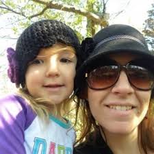 Lori Bednarczyk's Instagram, Twitter & Facebook