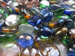 Glassteine kauft man hier sehr günstig, direkt vom importeur. Gartendeko Shop Glas Glasnuggets Glassteine 500g Dekosteine
