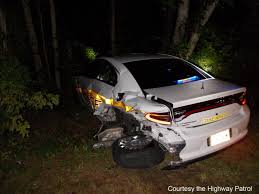10 videos on how tesla autopilot handles crashes and incidents. Driver Misuses Tesla Autopilot Crashes Into Cop Car Reminder To Not Watch Movies While Driving