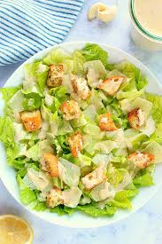 This Caesar Salad Is Quick Simple And Bursting With Flavor You Only Need Romain Lettuce Parm Caesar Salad Recipe Salad Recipes Healthy Lunch Lettuce Recipes