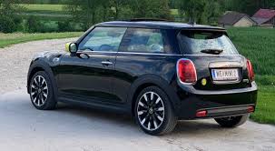 Mini of allentown is proud to serve all bethlehem mini enthusiasts with the best finance, service, parts, accessories and more! Mini Cooper Se Der E Mini Ist Da Ecario