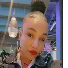 Tajanique Williams updated her profile picture.