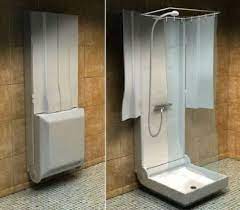 Folding Shower Lets You Enjoy Relaxed Bath In Limited Space Petites Douches Douche Idees Pour La Maison
