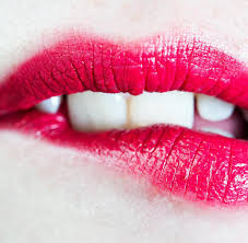 So unangenehm und optisch störend für betroffene die hautbläschen auch sind, gefährlich ist eine infektion für gesunde menschen nicht. Herpes Der Unterschatzte Virus Welt