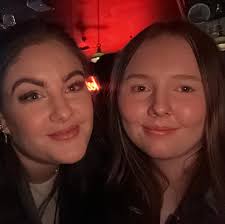 𝗜𝗡𝗗𝗜𝗔 𝗟𝗘𝗢𝗡𝗔𝗥𝗗 (@indialeonard_) • Instagram photos and videos